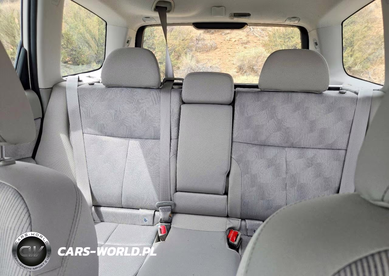 2010 Subaru Forester 2.5X VIN:JF2SH6AC4AH724193 - 10