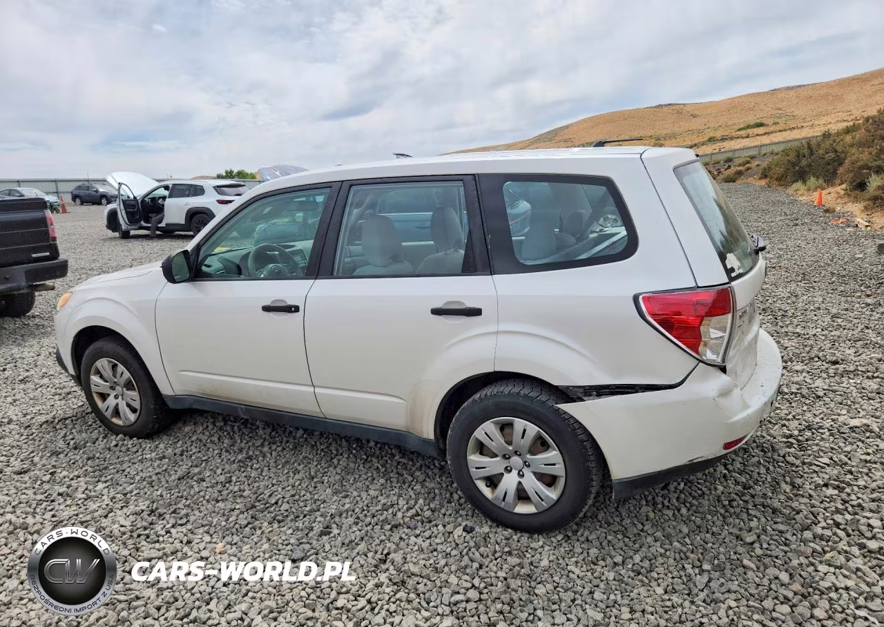 2010 Subaru Forester 2.5X VIN:JF2SH6AC4AH724193 - 2