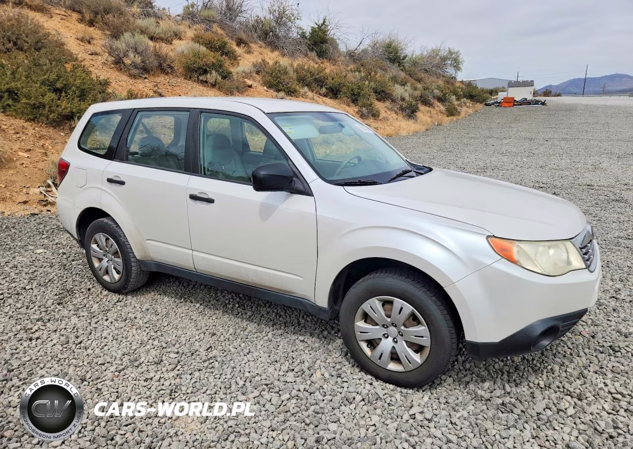 2010 Subaru Forester 2.5X VIN:JF2SH6AC4AH724193 - 4