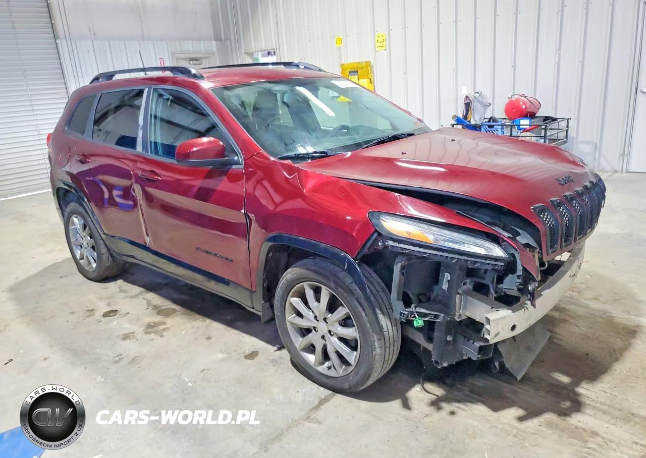 2018 Jeep Cherokee Latitude VIN:1C4PJLCB7JD612166 - 4