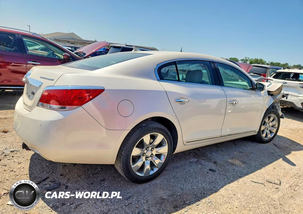 2013 Buick Lacrosse VIN:1G4GC5E37DF260724 - 3