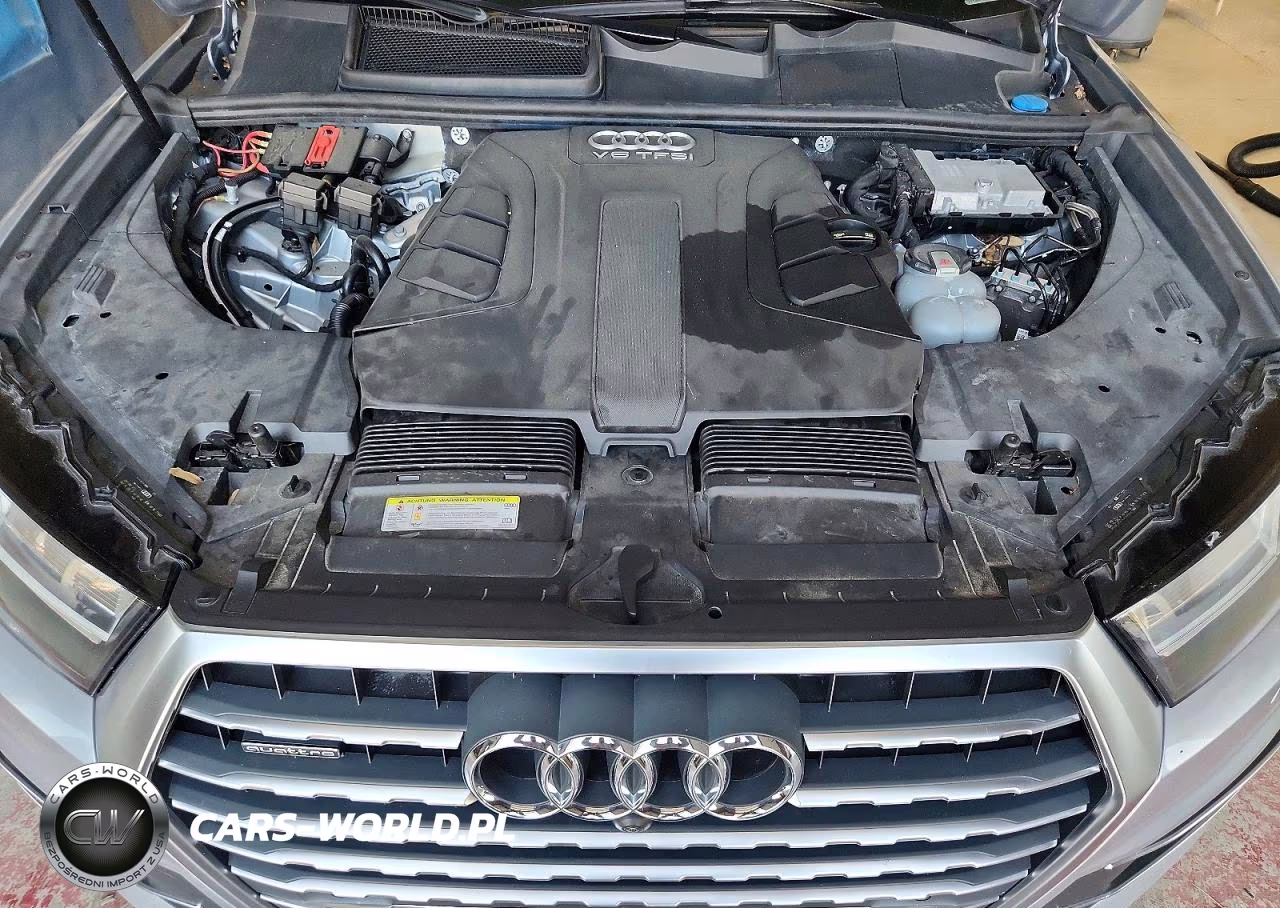 2018 Audi Q7 Prestige VIN:WA1VAAF72JD043708 - 12