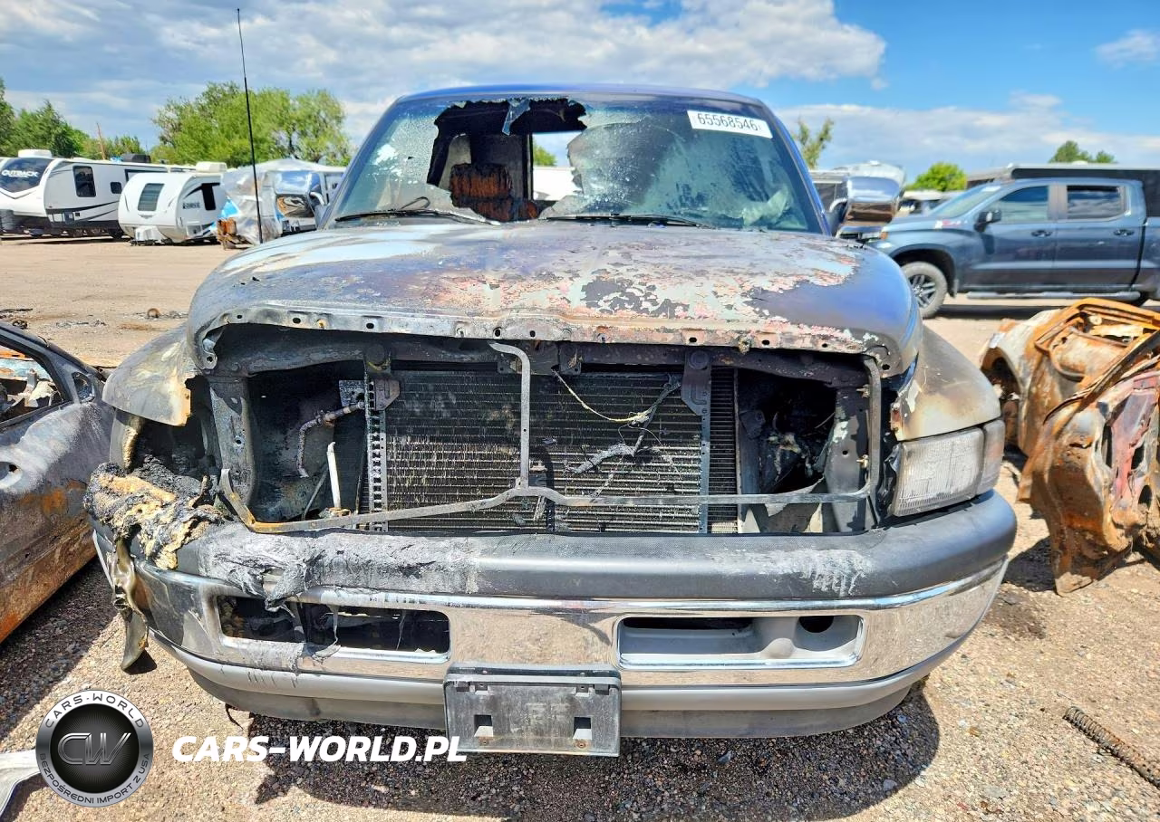 1995 Dodge Ram 1500 VIN:1B7HF16Z8SS203724 - 5
