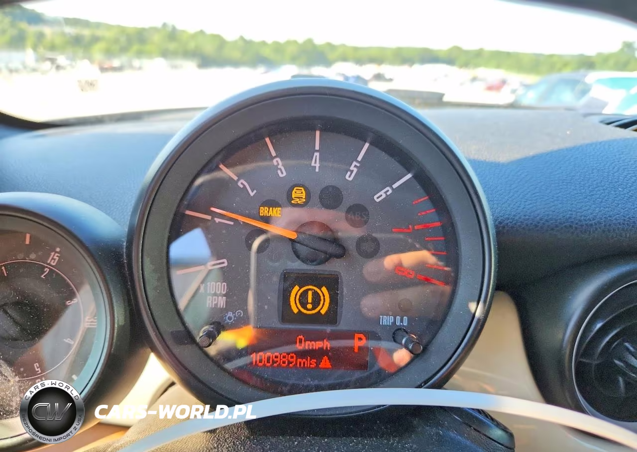 2015 Mini Cooper VIN:WMWZN3C50FT861605 - 9