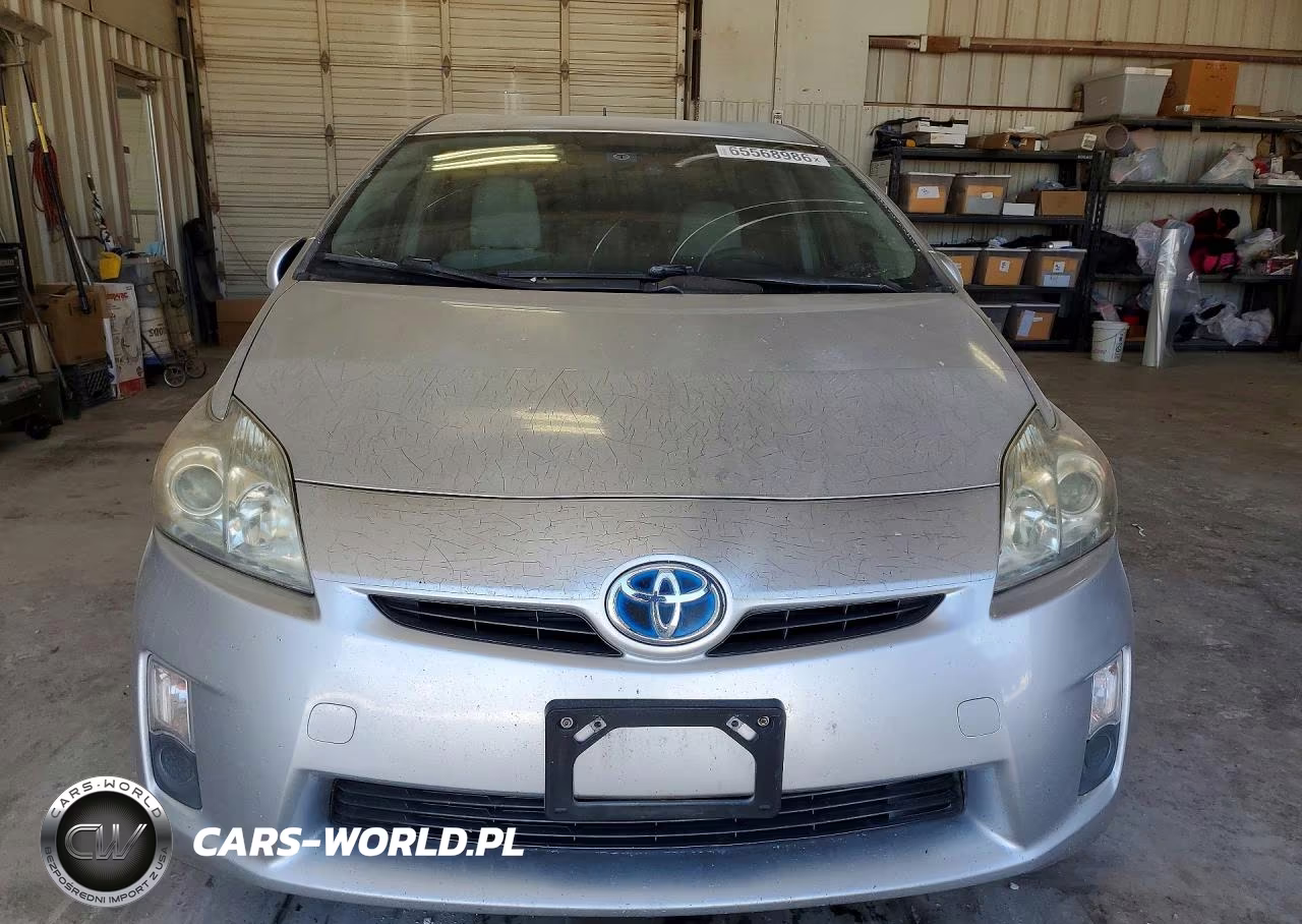2011 Toyota Prius Three VIN:JTDKN3DU9B1409930 - 5