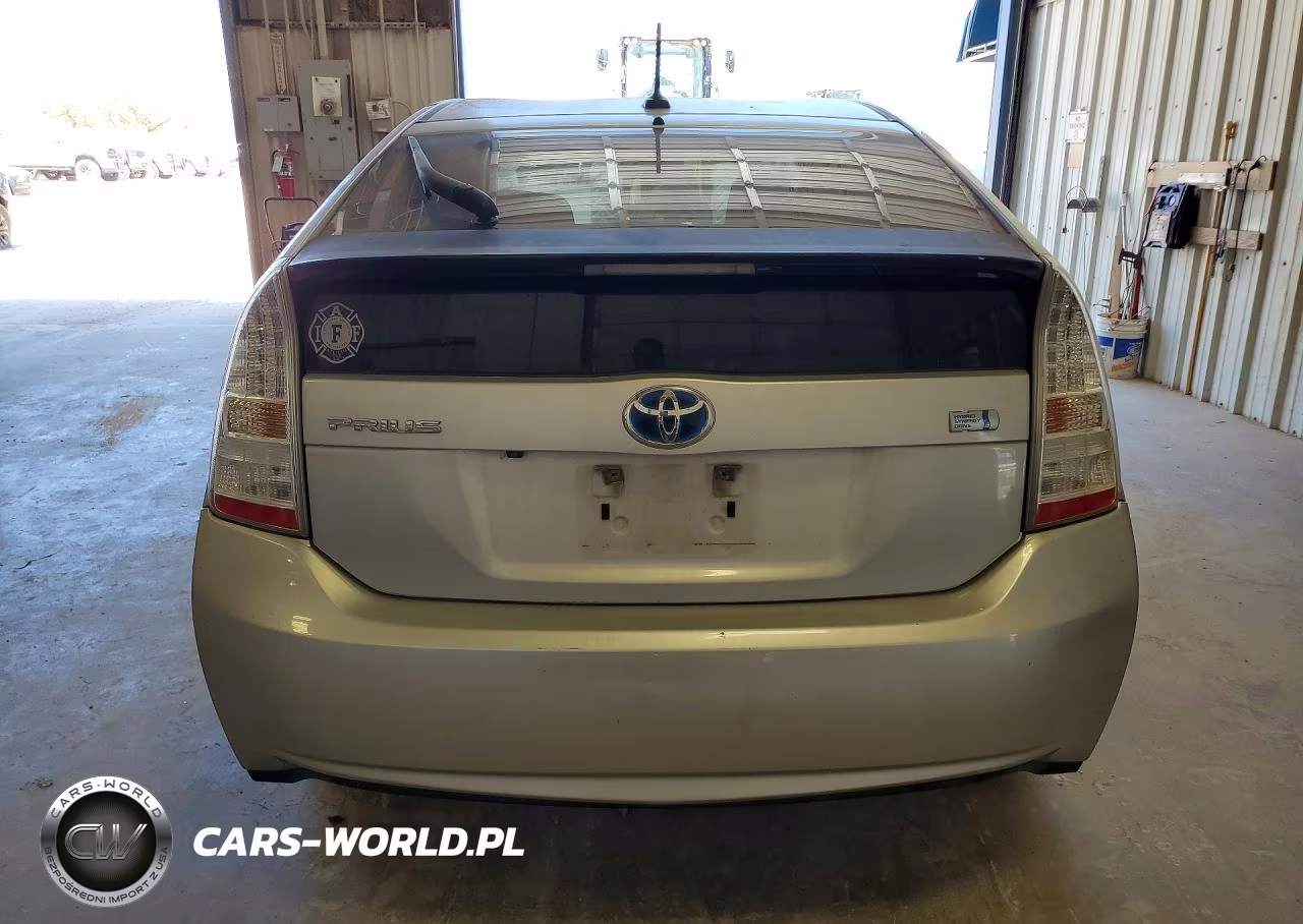 2011 Toyota Prius Three VIN:JTDKN3DU9B1409930 - 6