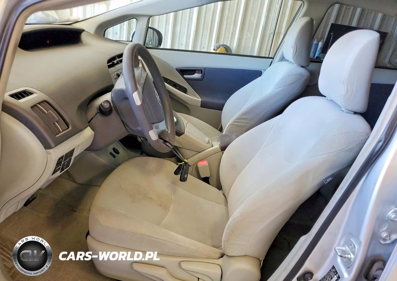 2011 Toyota Prius Three VIN:JTDKN3DU9B1409930 - 7