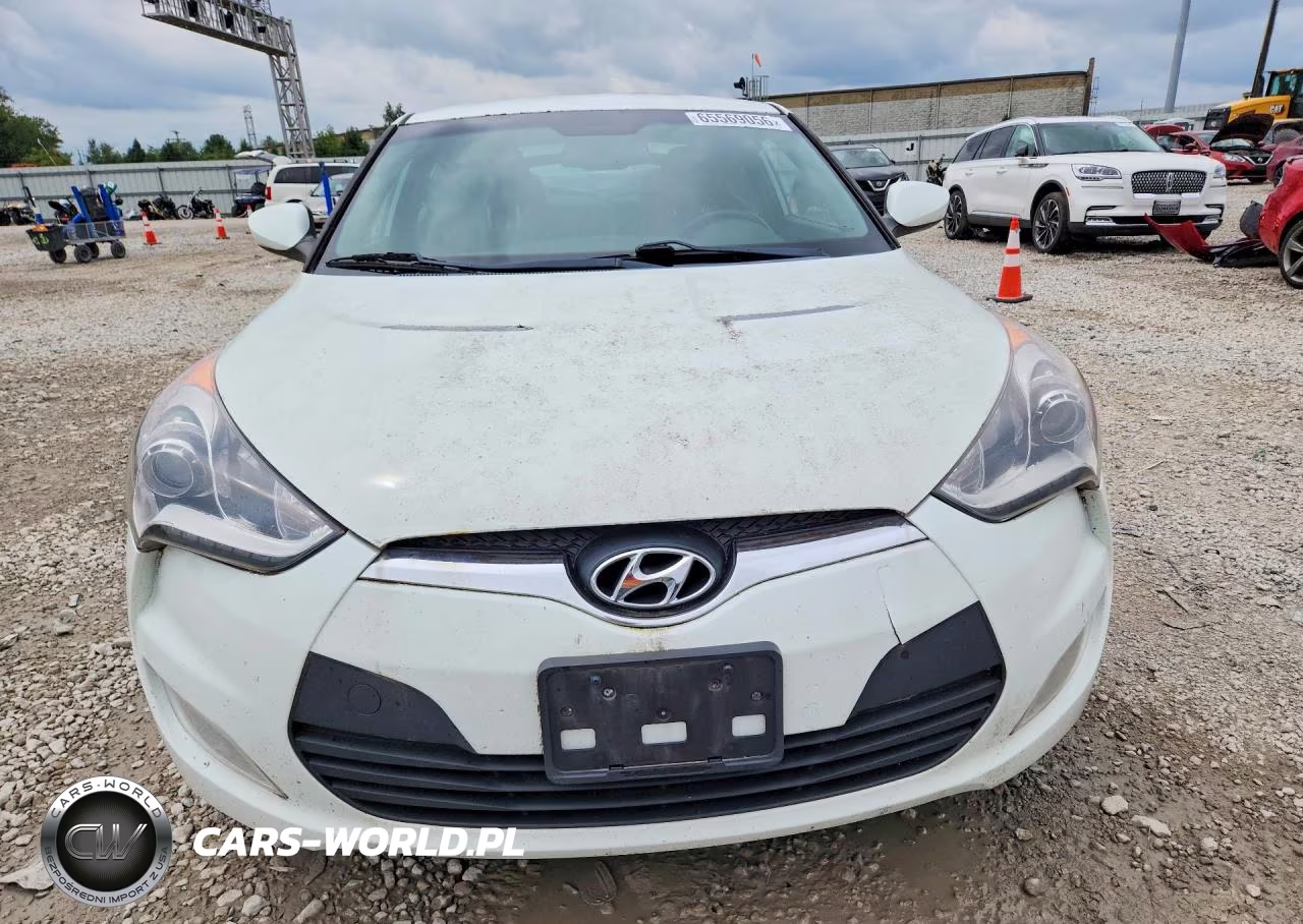 2014 Hyundai Veloster Re:flex VIN:KMHTC6ADXEU214014 - 5