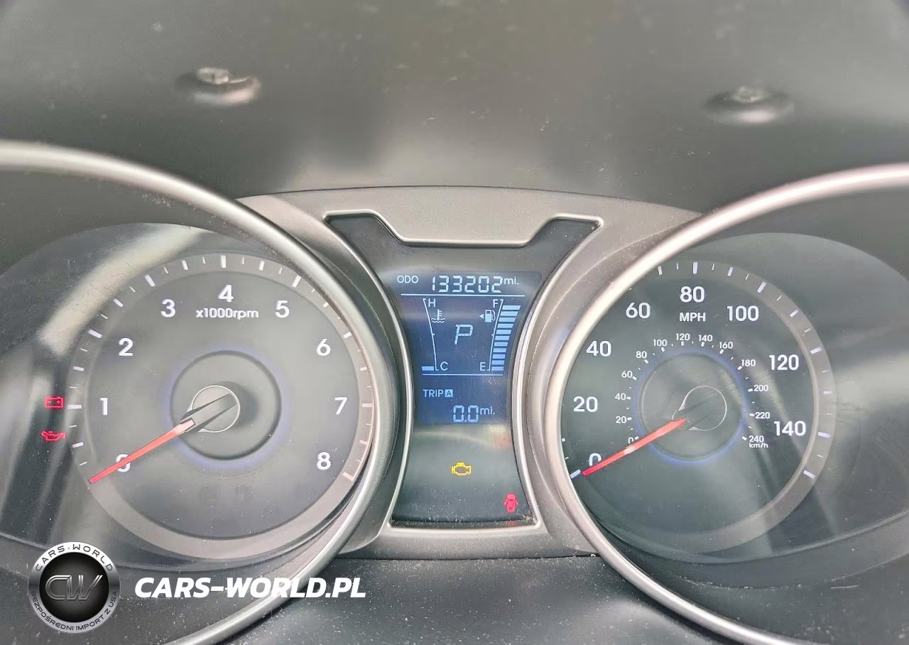 2014 Hyundai Veloster Re:flex VIN:KMHTC6ADXEU214014 - 9