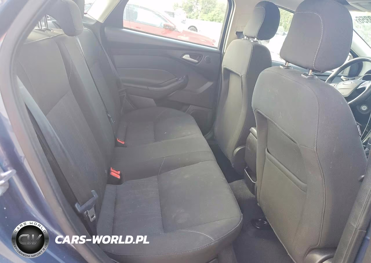 2018 Ford Focus Sel VIN:1FADP3H26JL277892 - 10