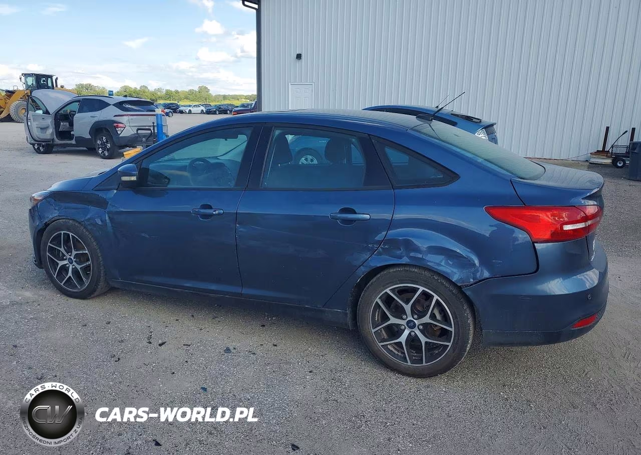 2018 Ford Focus Sel VIN:1FADP3H26JL277892 - 2