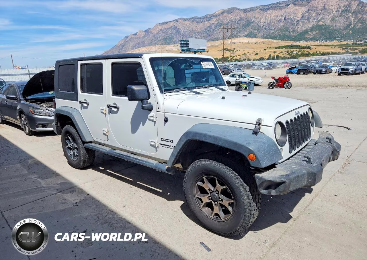 2014 Jeep Wrangler Unlimited Sport VIN:1C4BJWDG9EL228276 - 4