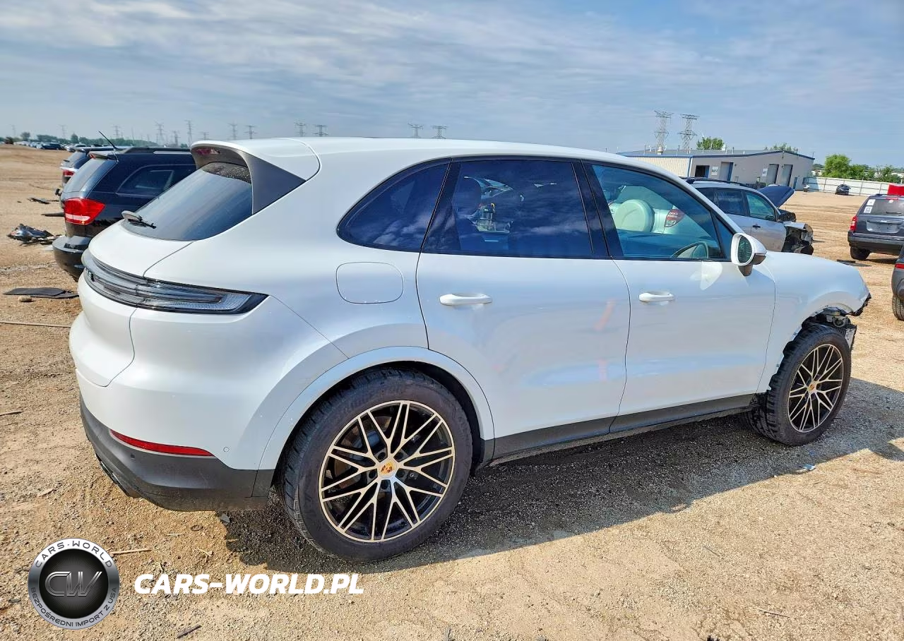 2024 Porsche Cayenne VIN:WP1AA2AY1RDA10722 - 3