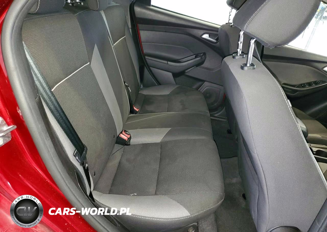 2014 Ford Focus Se VIN:1FADP3K2XEL428411 - 10