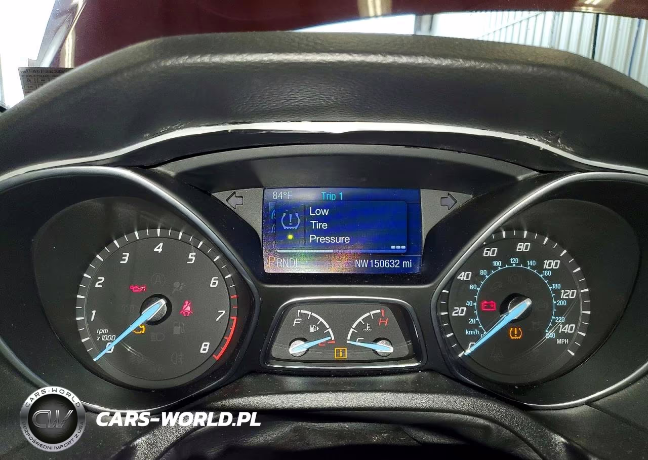 2014 Ford Focus Se VIN:1FADP3K2XEL428411 - 9