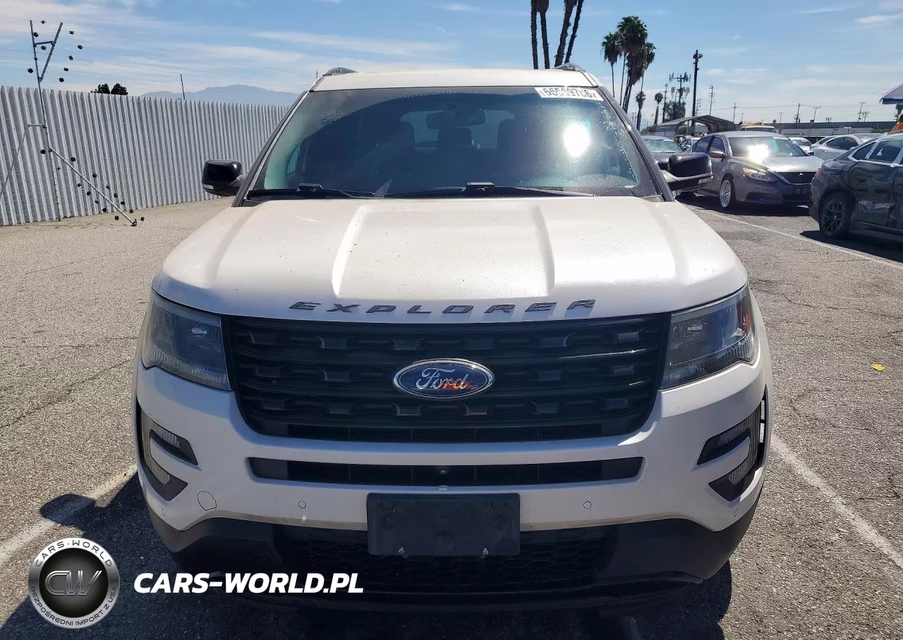 2017 Ford Explorer Sport VIN:1FM5K8GT5HGA70073 - 5