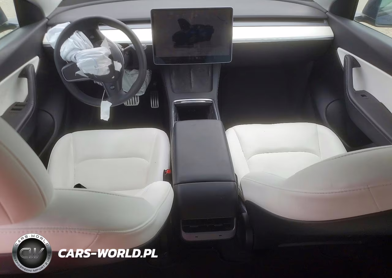 2022 Tesla Model Y VIN:7SAYGDEF3NF365609 - 8