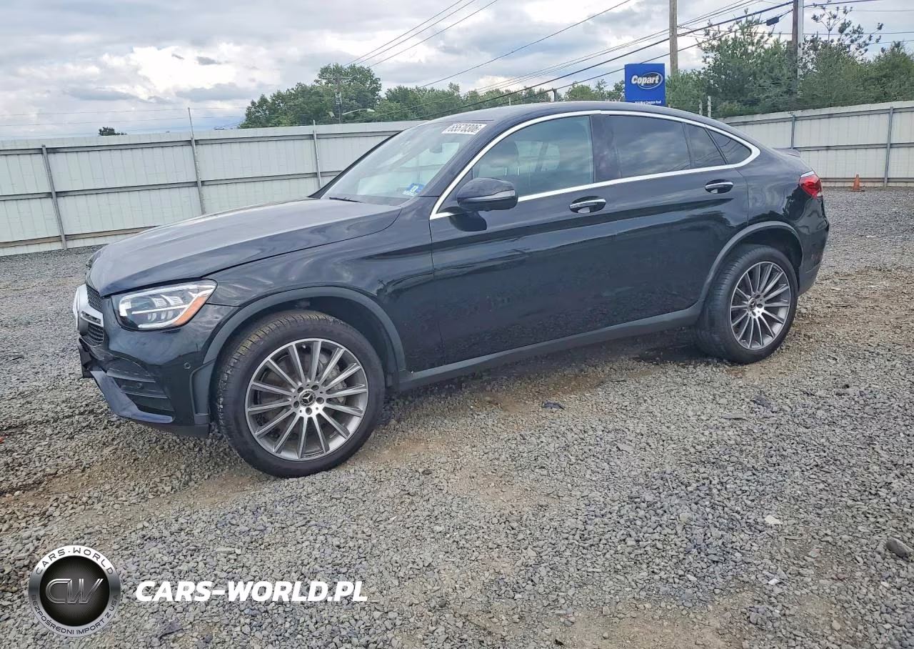 2020 Mercedes-Benz Glc Coupe 300 4Matic – zdjęcie 1 z 13
