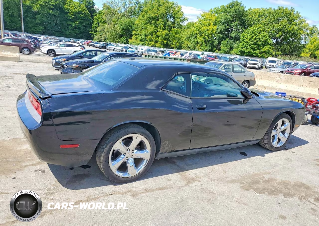 2013 Dodge Challenger Sxt VIN:2C3CDYAG0DH573918 - 3