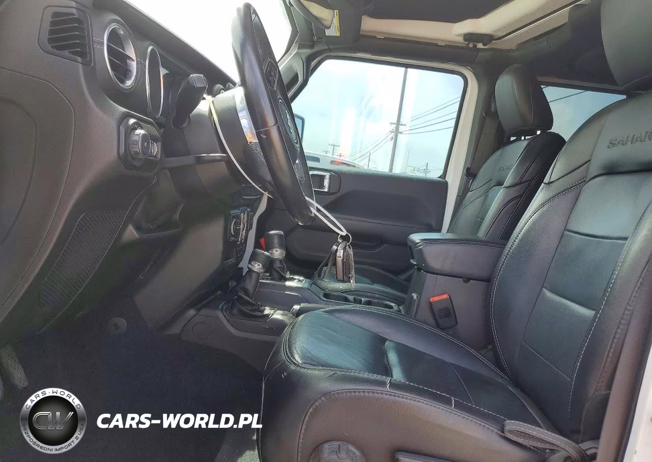 2018 Jeep Wrangler Unlimited Sahara VIN:1C4HJXEGXJW319113 - 7