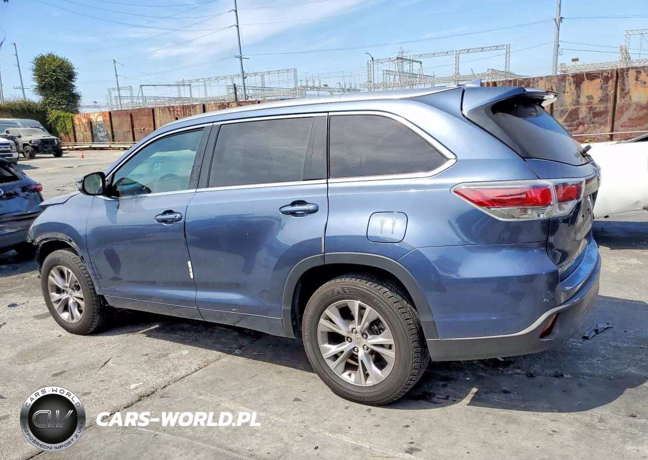 2015 Toyota Highlander Xle VIN:5TDKKRFH2FS117511 - 2