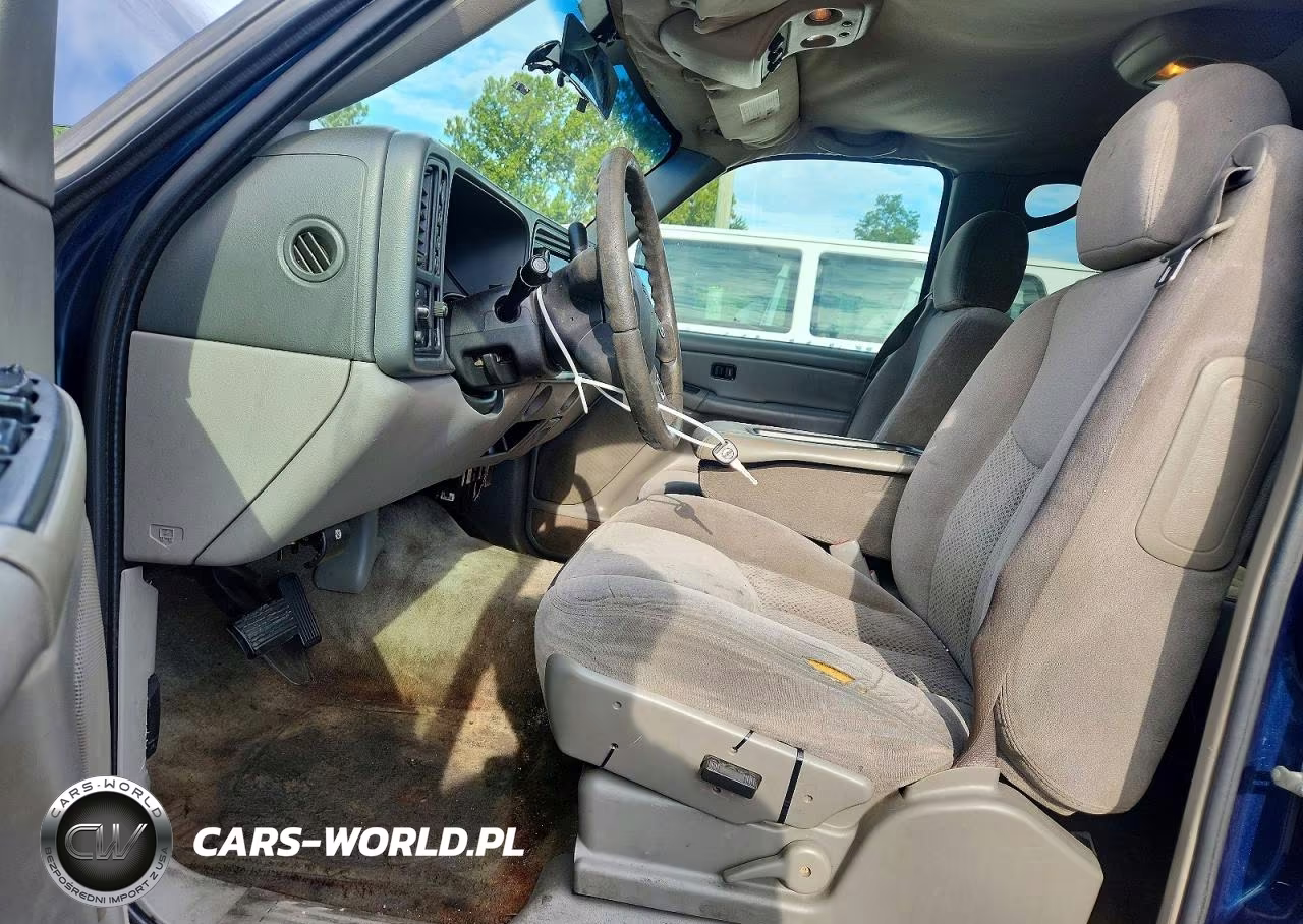 2005 Chevrolet Tahoe K1500 VIN:1GNEK13T15R267783 - 7