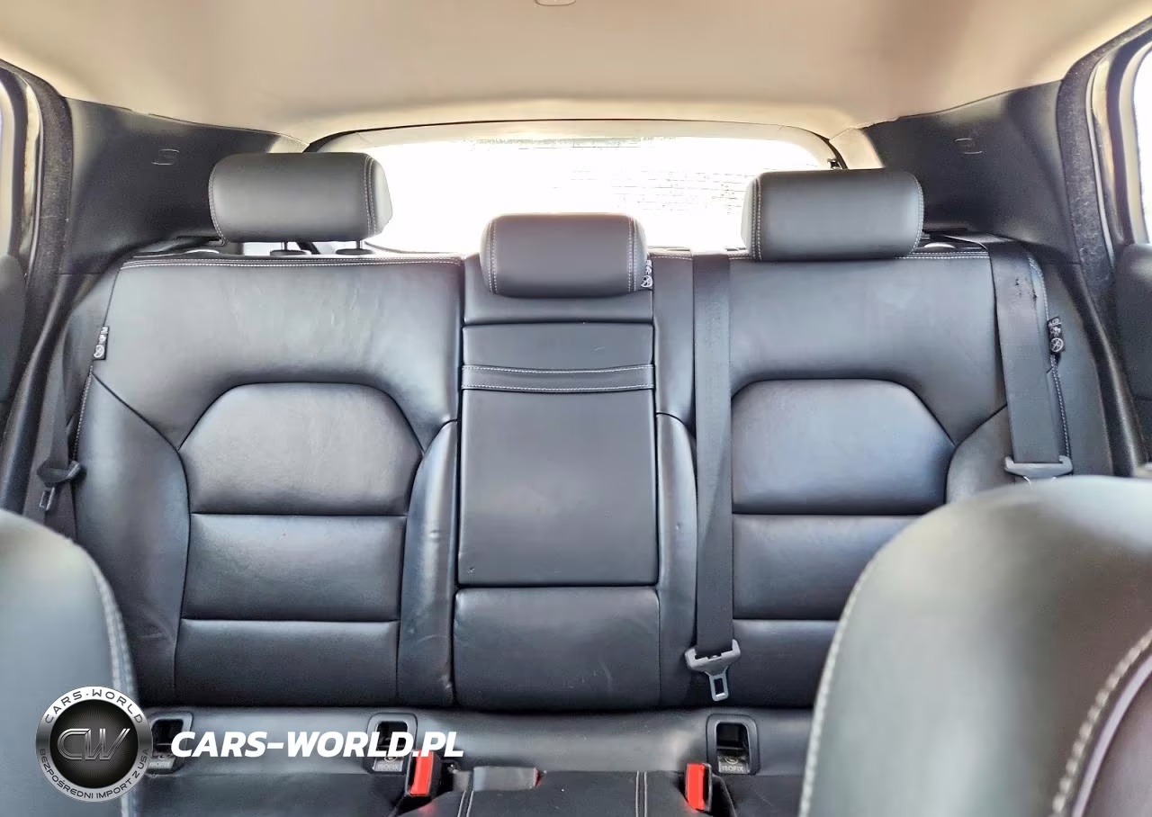 2018 Infiniti Qx30 Luxury VIN:SJKCH5CP7JA059700 - 10