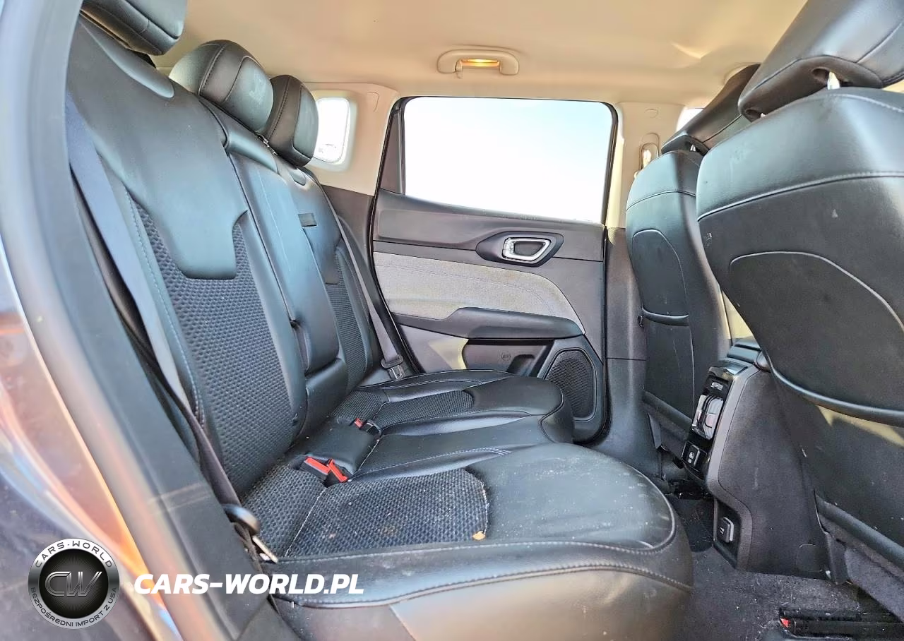 2022 Jeep Compass Latitude VIN:3C4NJDBB7NT107033 - 11