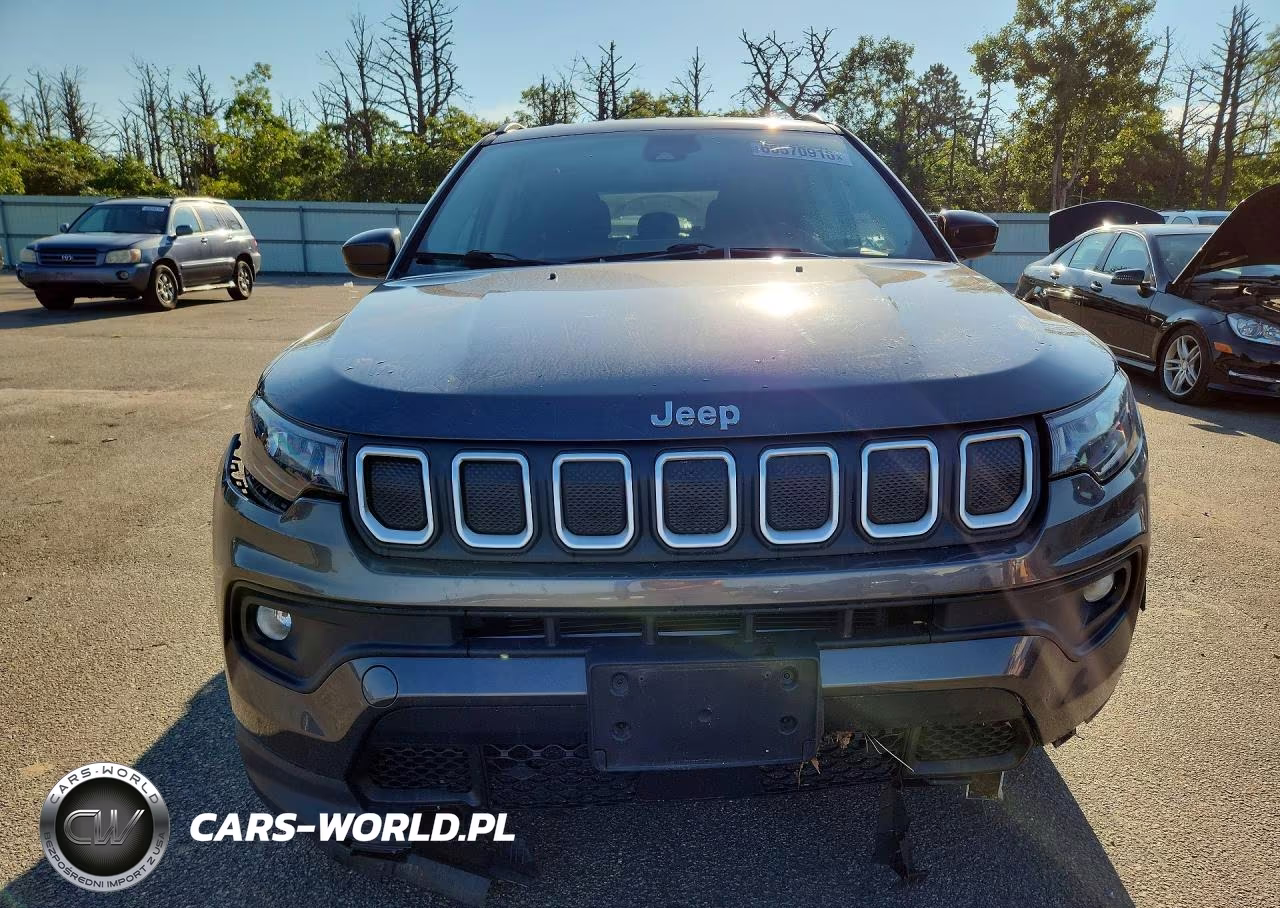 2022 Jeep Compass Latitude VIN:3C4NJDBB7NT107033 - 5