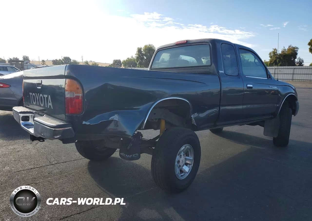 2000 Toyota Tacoma Xtracab VIN:5TEWM72N0YZ713007 - 3