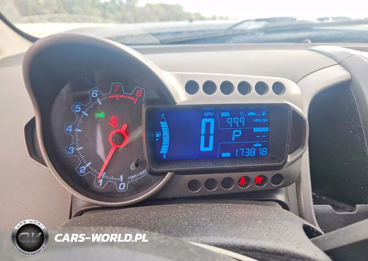 2015 Chevrolet Sonic Lt VIN:1G1JC5SH9F4101446 - 9