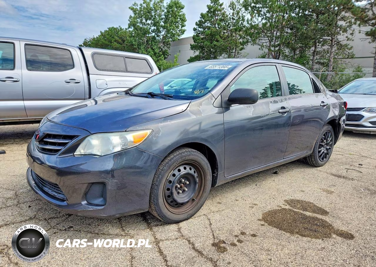 2013 Toyota Corolla Le – zdjęcie 1 z 13