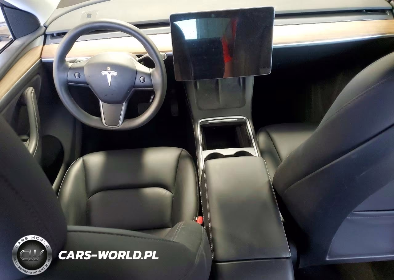 2024 Tesla Model Y VIN:7SAYGDEE4RA216961 - 8
