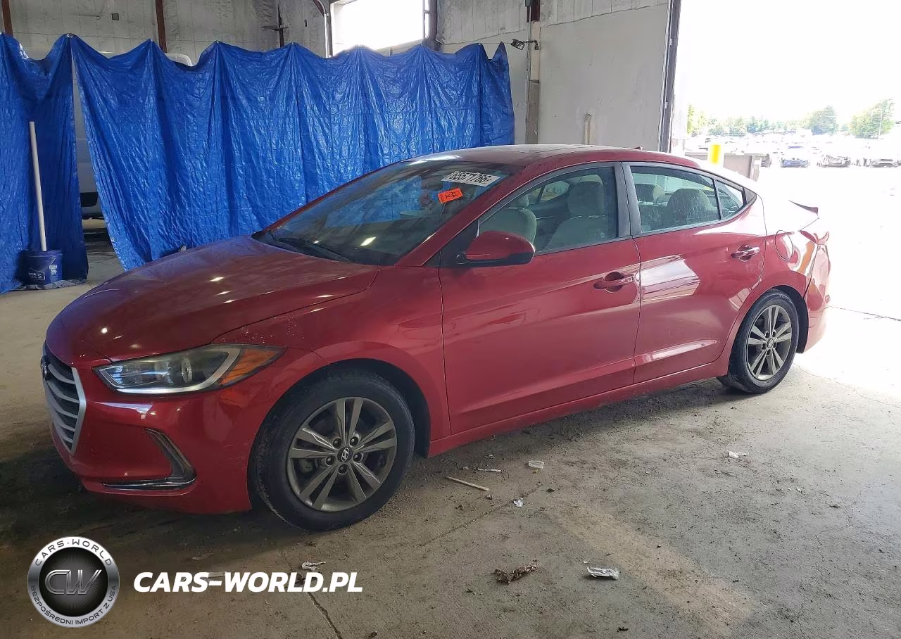 2018 Hyundai Elantra Value Edition VIN:5NPD84LF0JH389180 - 1