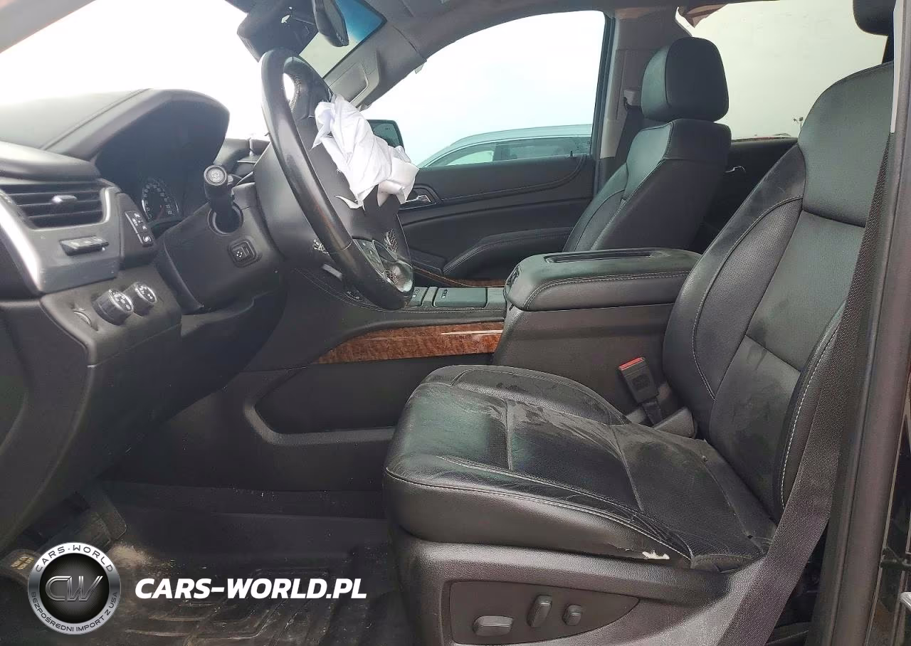 2019 Chevrolet Suburban K1500 Premier VIN:1GNSKJKC5KR250534 - 7