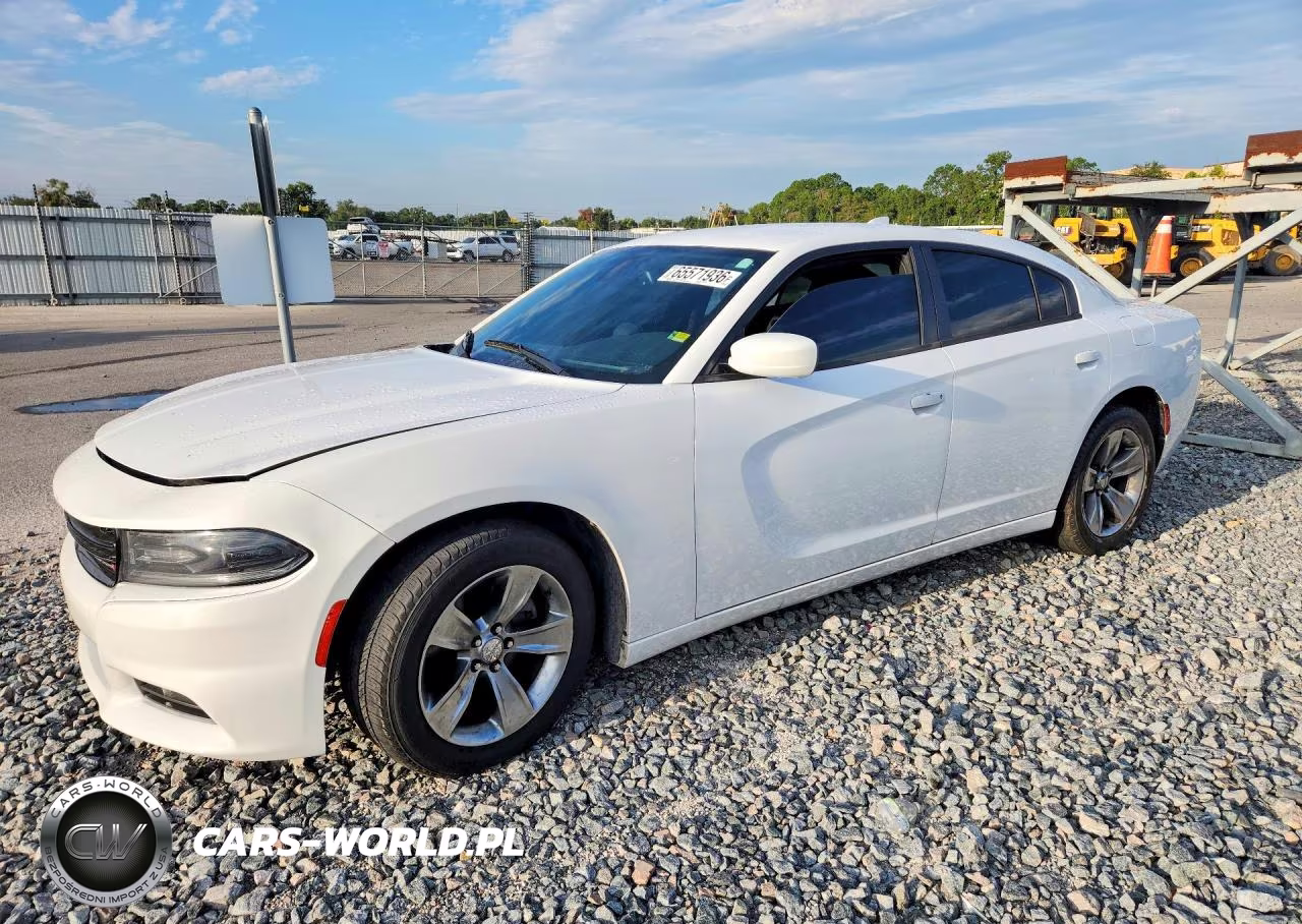 2016 Dodge Charger Sxt