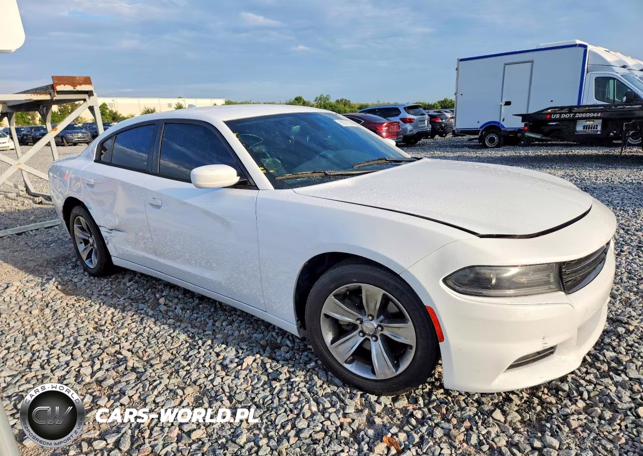 2016 Dodge Charger Sxt VIN:2C3CDXHG1GH235044 - 4