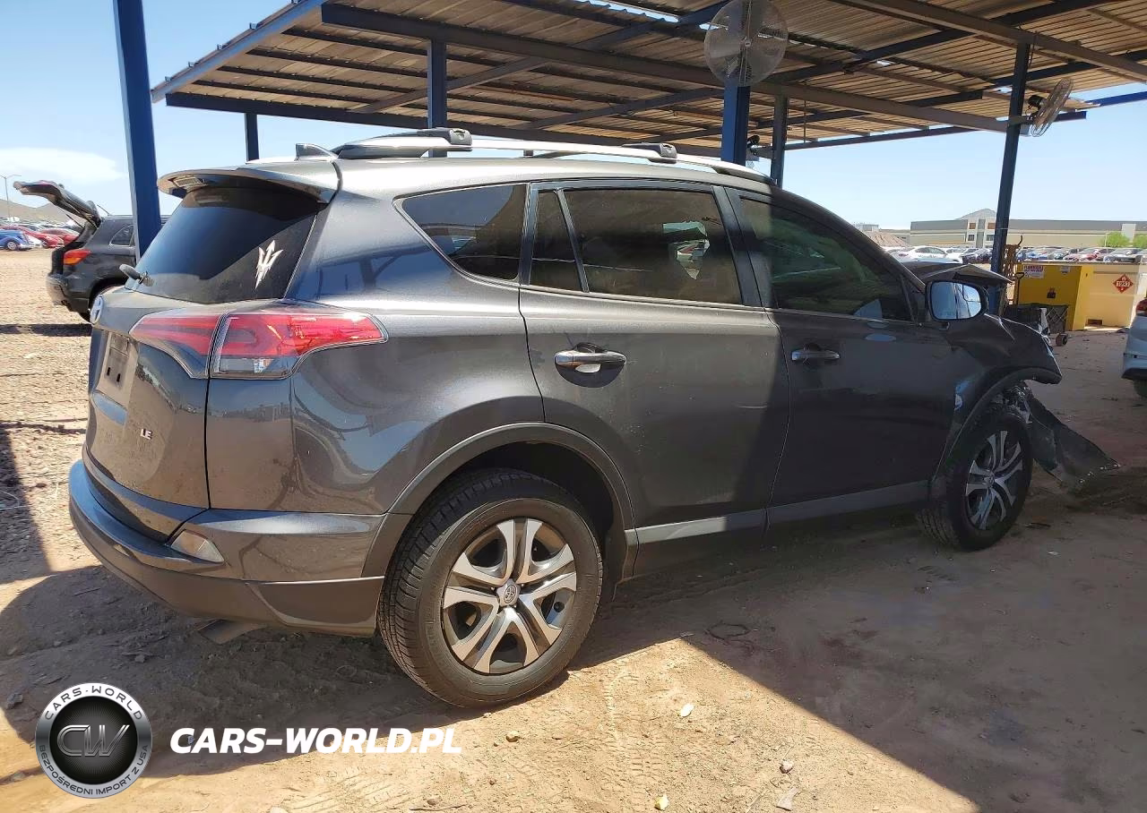 2017 Toyota Rav4 Le VIN:JTMZFREV5HJ136693 - 3