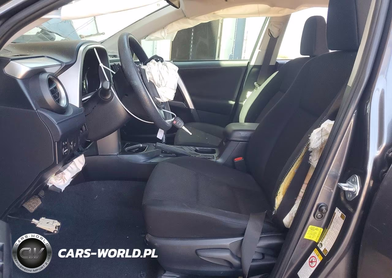 2017 Toyota Rav4 Le VIN:JTMZFREV5HJ136693 - 7