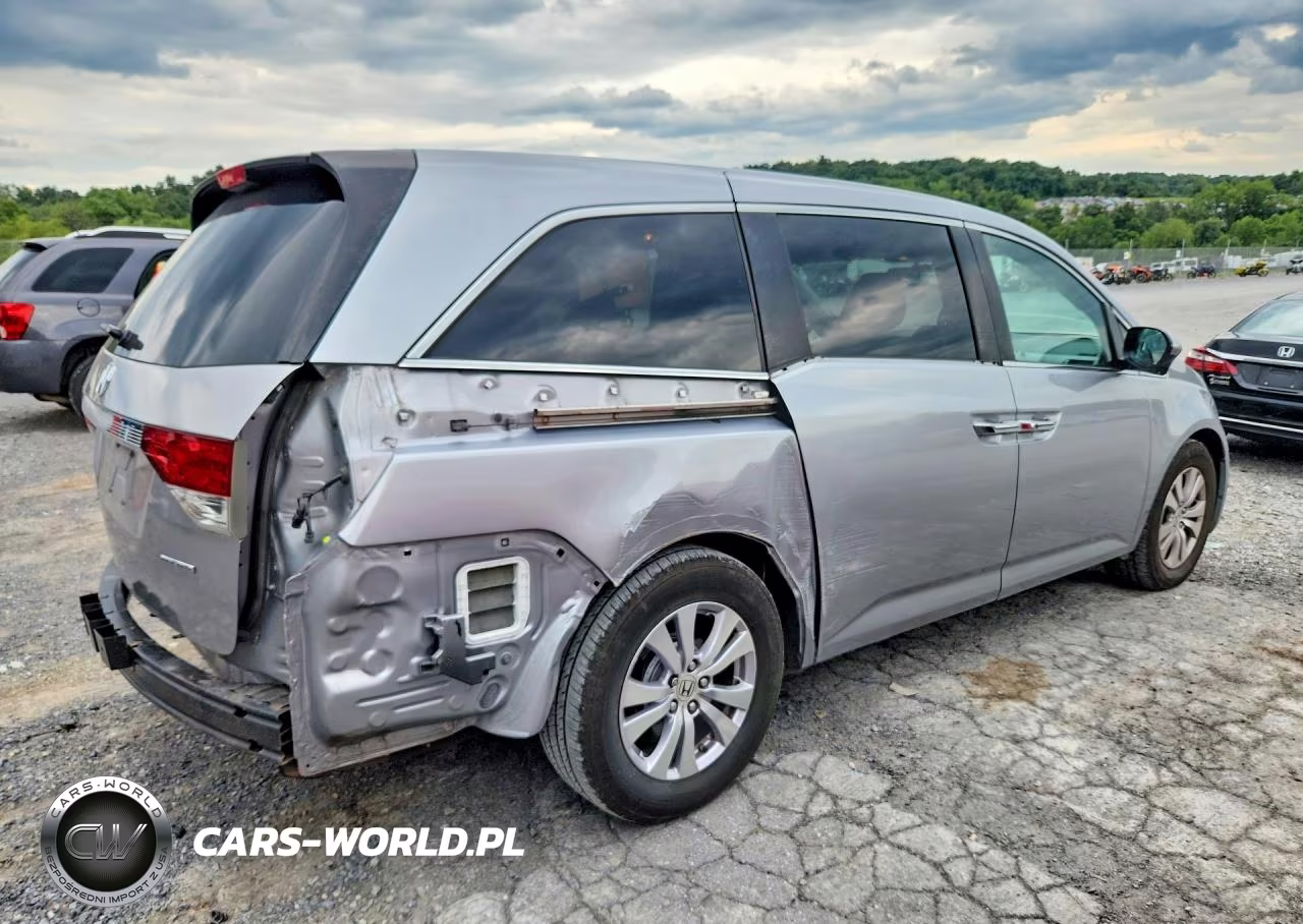 2017 Honda Odyssey Se VIN:5FNRL5H37HB007678 - 3