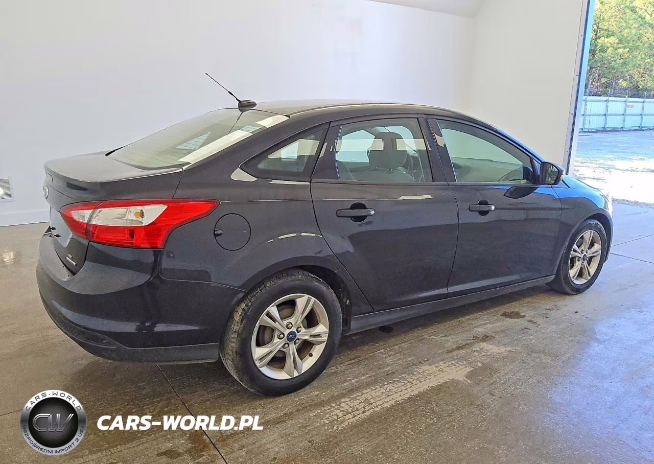 2013 Ford Focus Se VIN:1FADP3F20DL198631 - 3