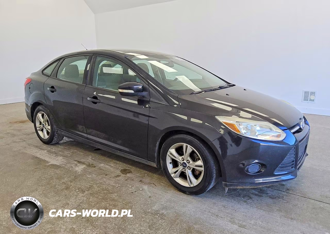 2013 Ford Focus Se VIN:1FADP3F20DL198631 - 4
