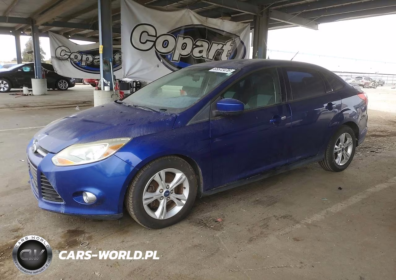 2012 Ford Focus Se VIN:1FAHP3F21CL452704 - 1