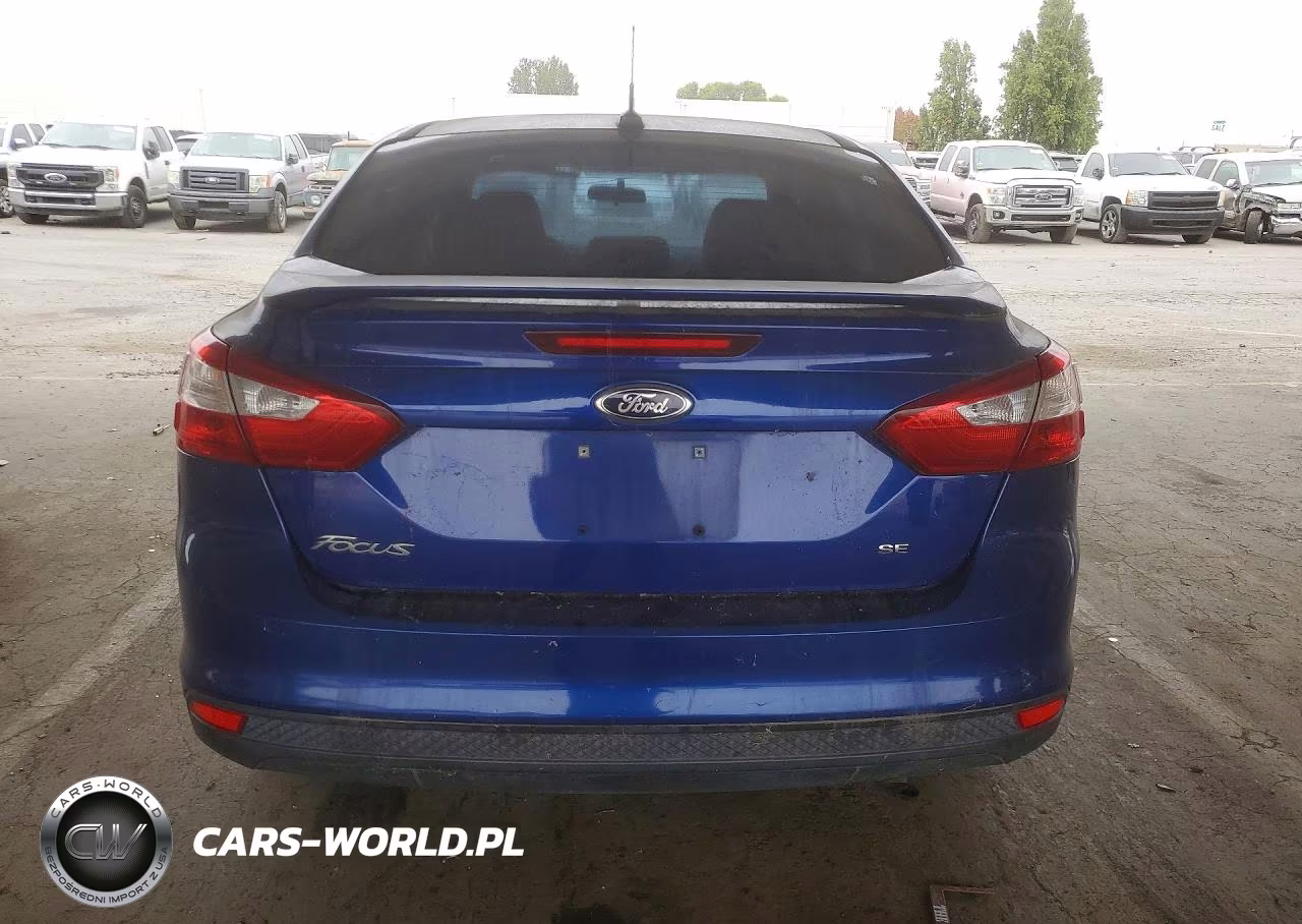 2012 Ford Focus Se VIN:1FAHP3F21CL452704 - 6