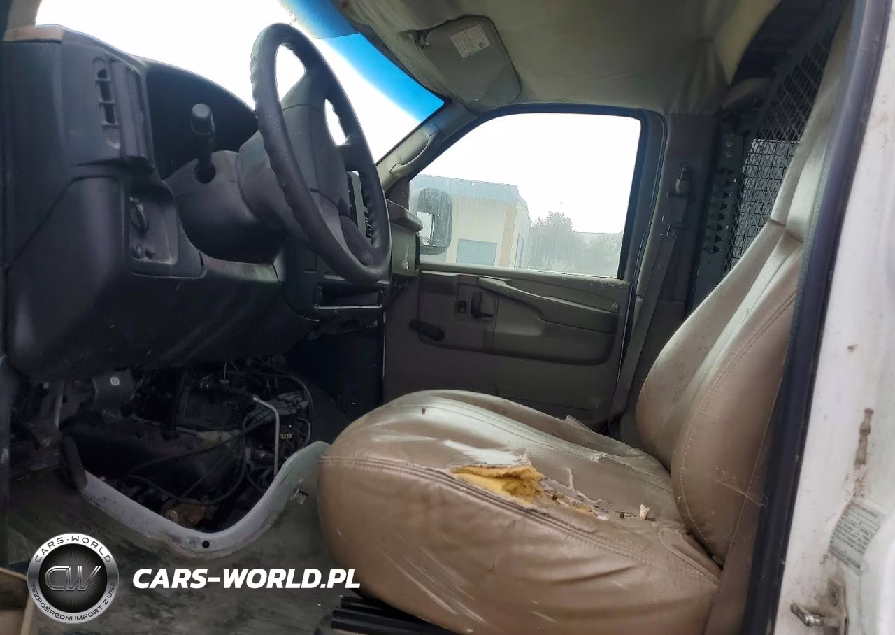 2007 Chevrolet Express 1500 Delivery Van VIN:1GCFG15X971188748 - 7