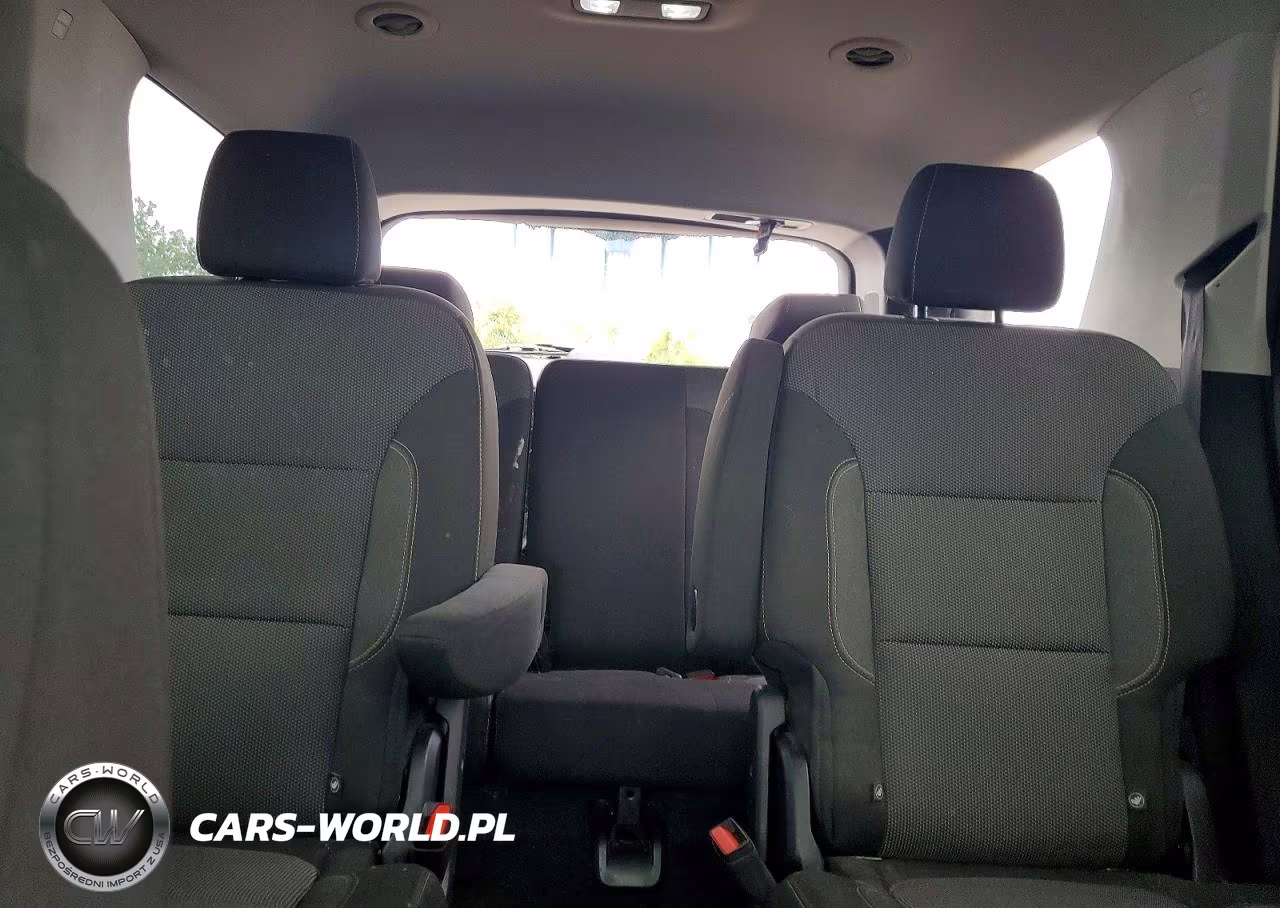 2020 Chevrolet Traverse Lt VIN:1GNERGKW2LJ220607 - 10