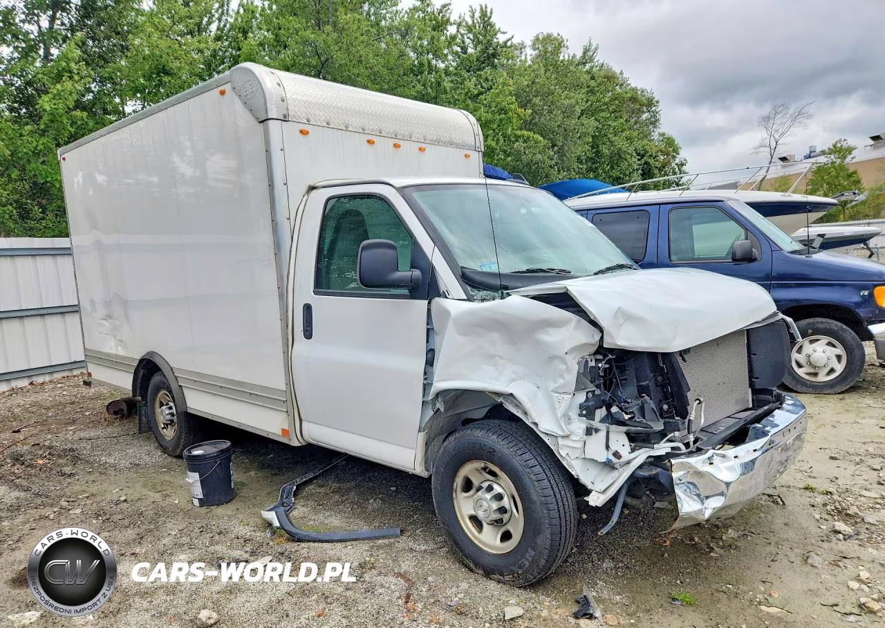 2024 Chevrolet Express G3500 Box Truck VIN:1HA0GRF71RN017373 - 4