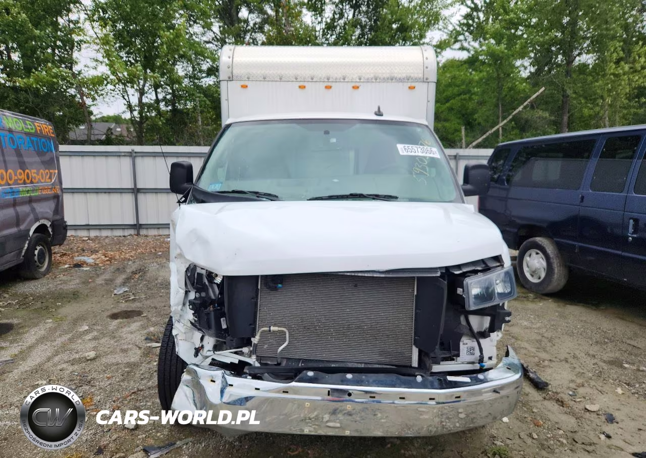 2024 Chevrolet Express G3500 Box Truck VIN:1HA0GRF71RN017373 - 5