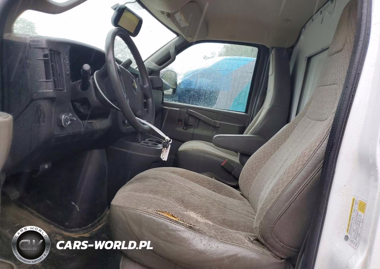 2024 Chevrolet Express G3500 Box Truck VIN:1HA0GRF71RN017373 - 7
