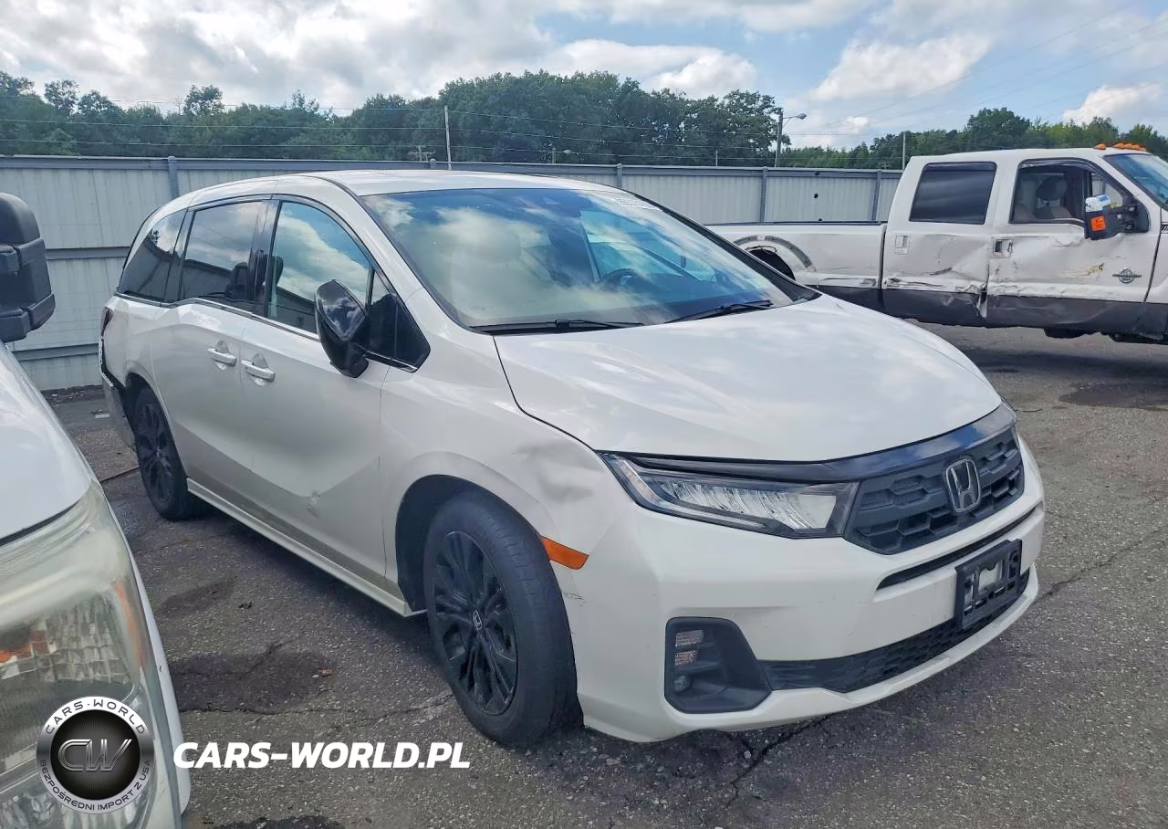 2025 Honda Odyssey Sport-L VIN:5FNRL6H70SB056172 - 4